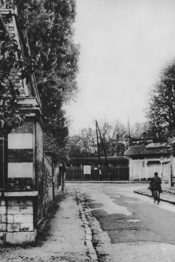 Fayçal Baghriche "Le saut dans le vide"